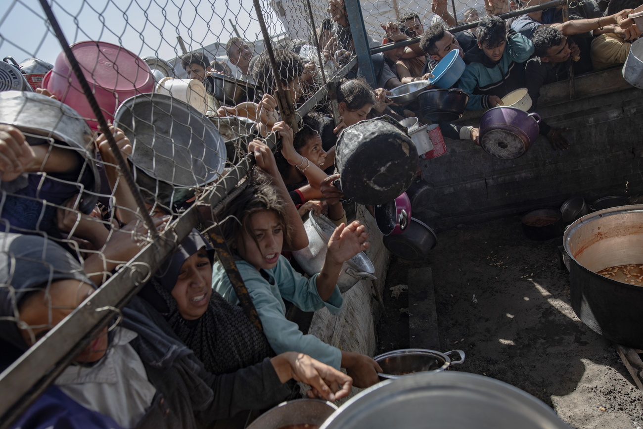 people waiting for food